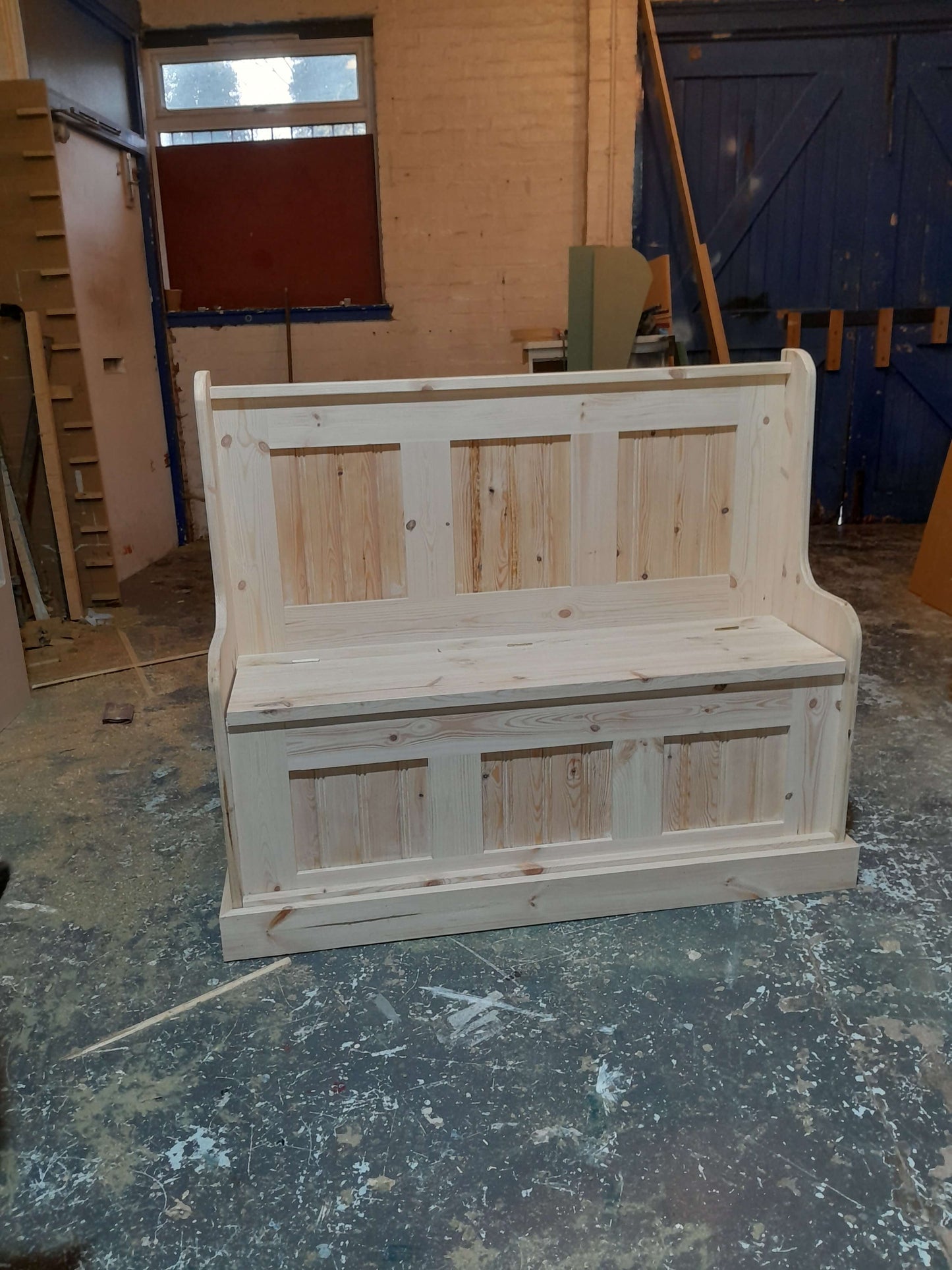 Unpainted Monks Bench 1200mm