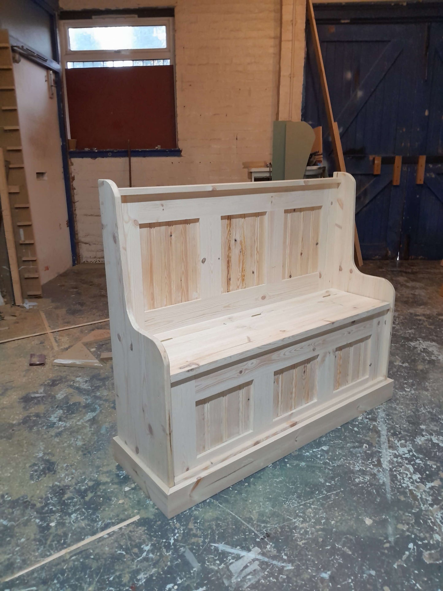 Unpainted Monks Bench 1200mm